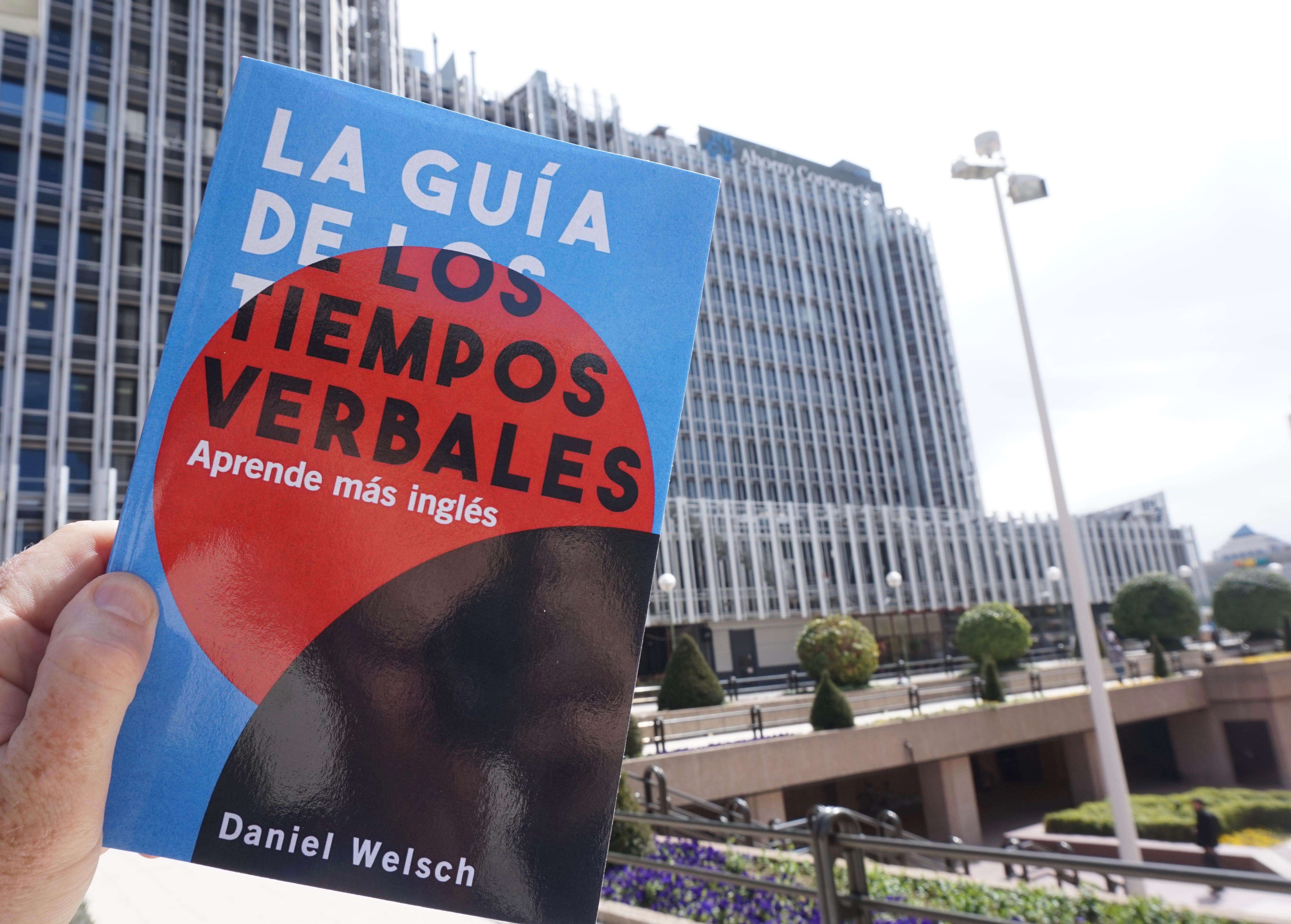 guía de los tiempos verbales libro